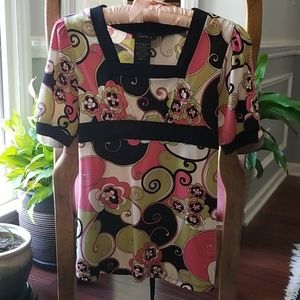 ❤❤❤ EUC Girl's (Size Large) Top